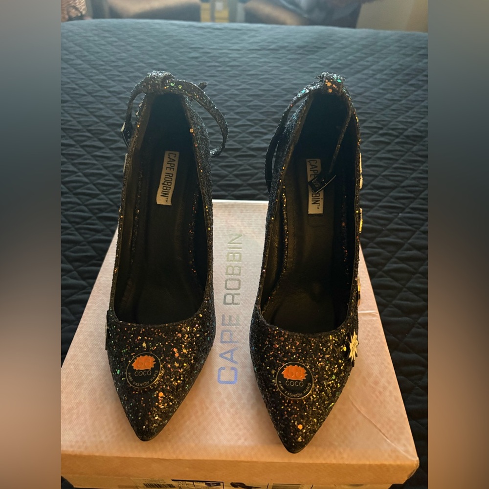 Cape Robbin Black Glitter Heels